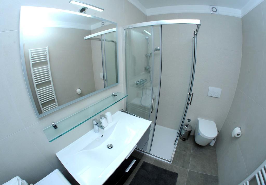 Apartment Livingstone Rijeka Exterior foto